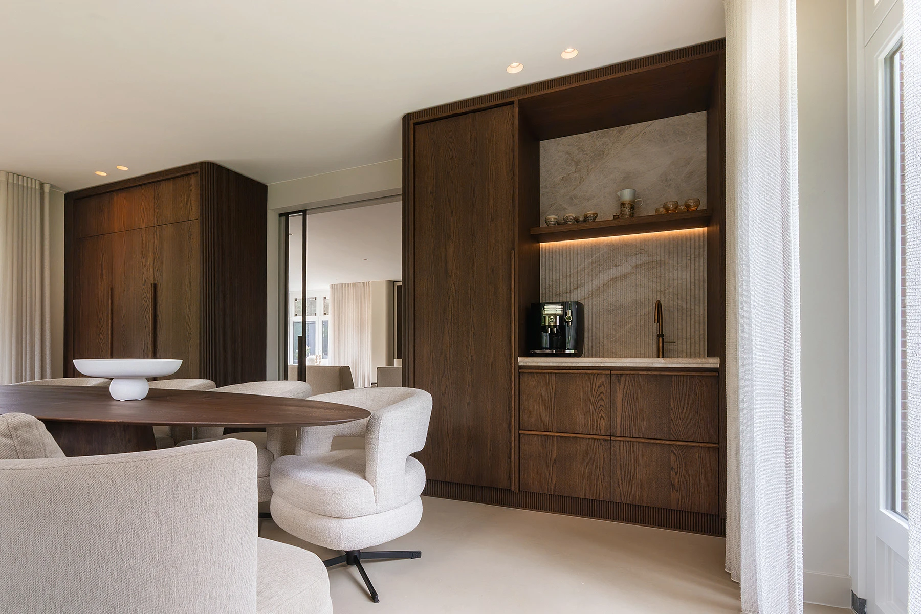 Uniek maatwerk totaalinterieur Keukens en interieurs